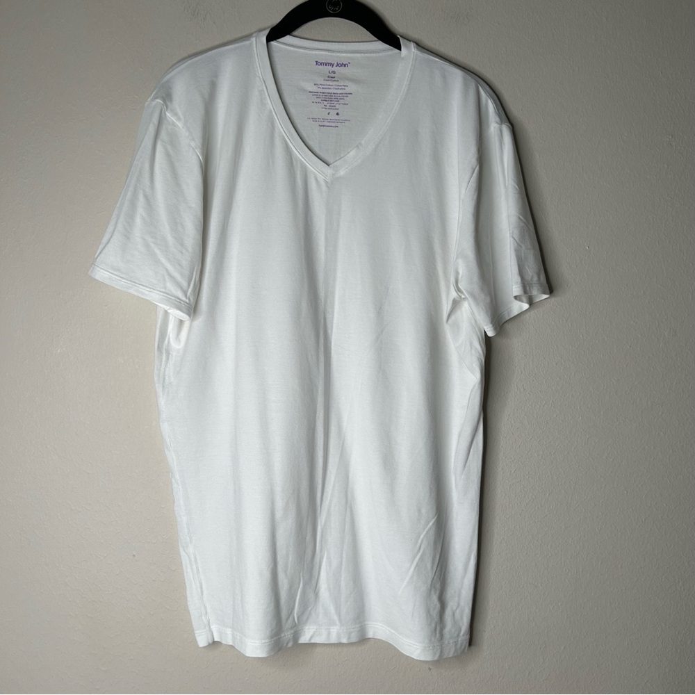 Tommy John Cool‎ Cotton V-Neck Stay-Tucked Undershirt White Size L